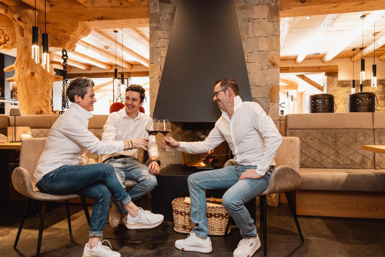 Hotel Anigglhof Malles Venosta Zewnętrze zdjęcie