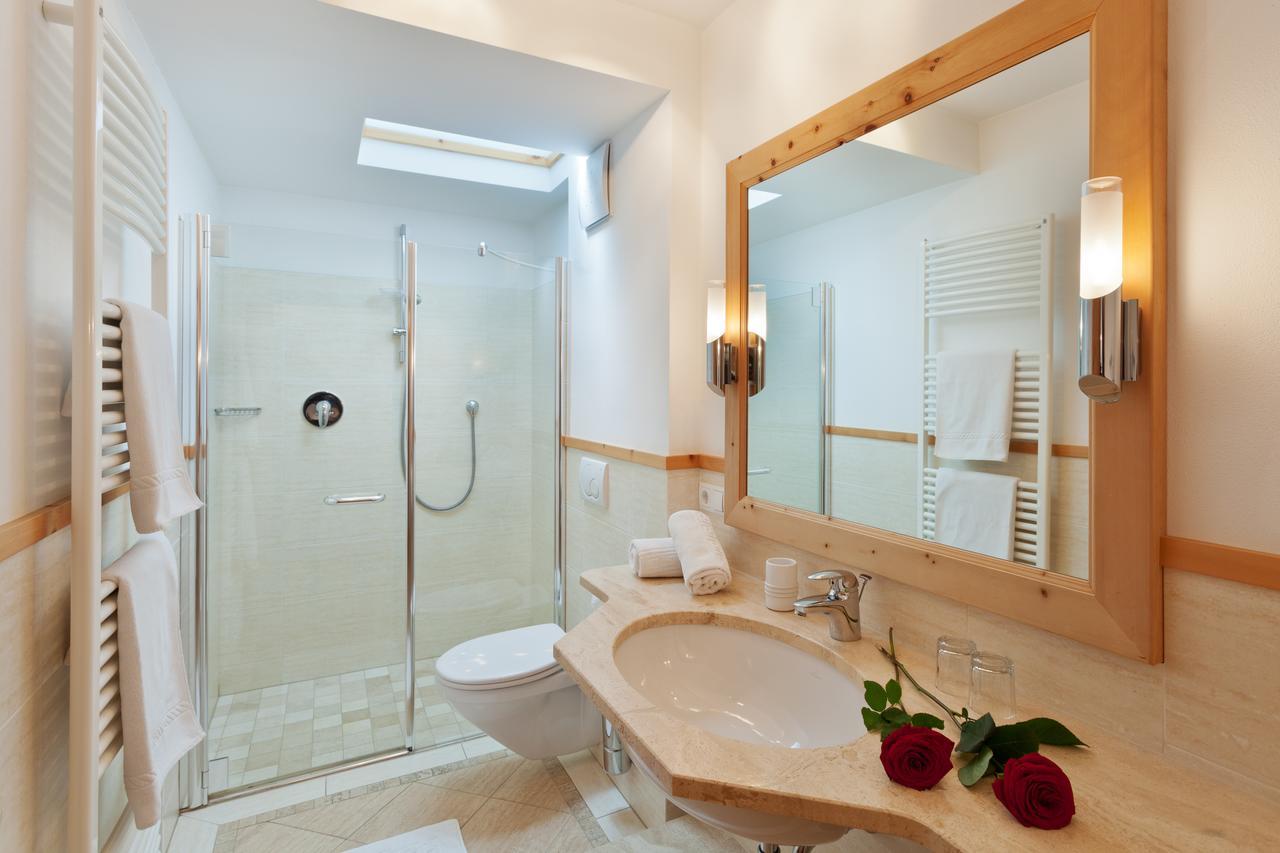 Hotel Anigglhof Malles Venosta Zewnętrze zdjęcie