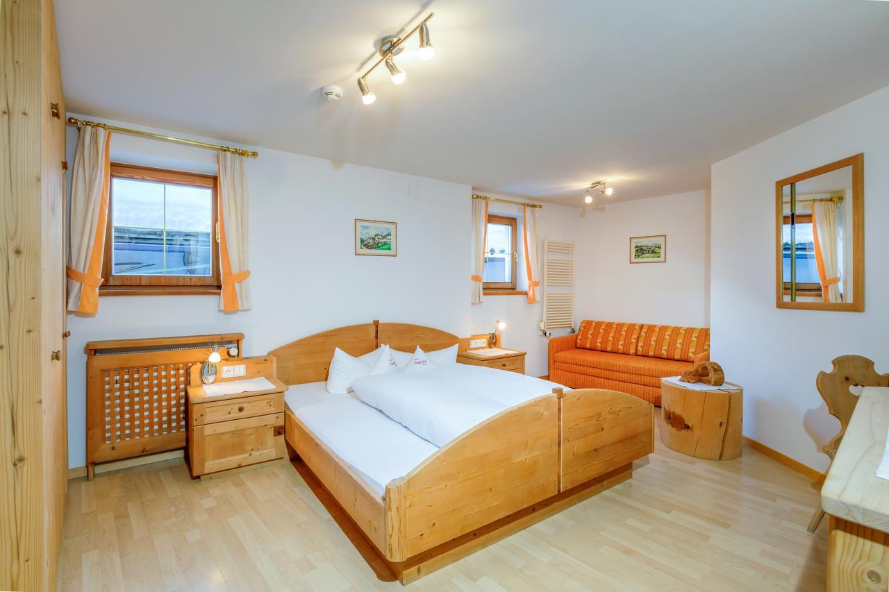 Hotel Anigglhof Malles Venosta Zewnętrze zdjęcie